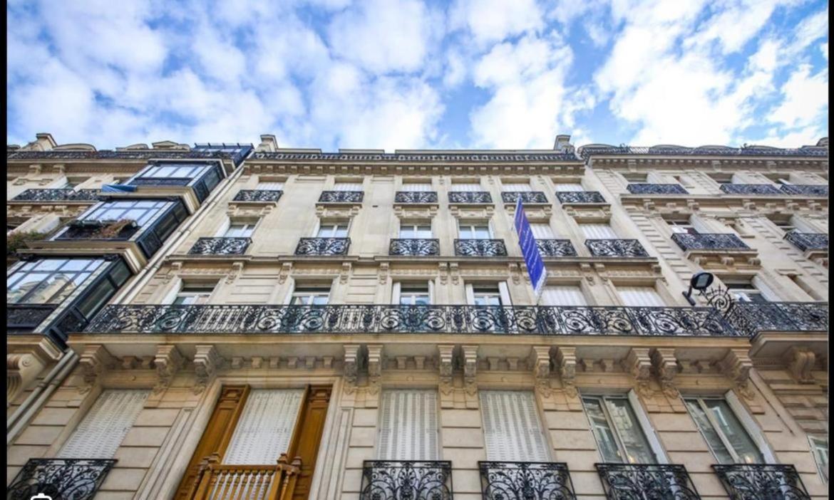 Appartement L'Avenue Montaigne à Paris Extérieur photo